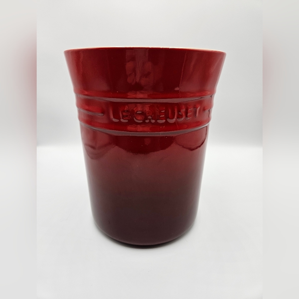 Le Creuset Cerise Red Retired 4qt Canister w/ lid